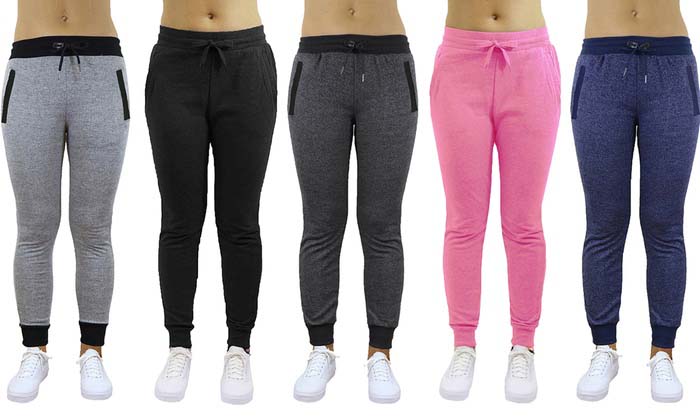  Slim fit sweatpants in different colors.